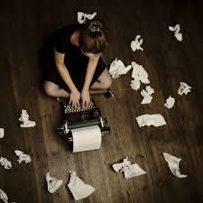 Scrittura di articoli, riassunti, temi, recensioni, contenuti web, social, sbobinature e ricerche